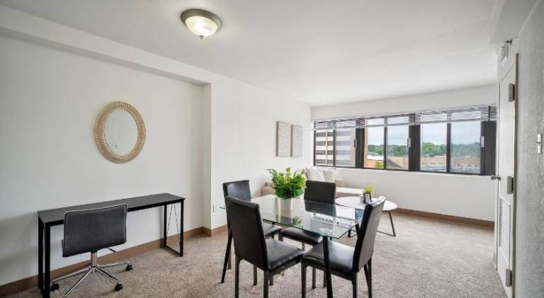 Apartment with pool | Suitable for remote work — photo 3