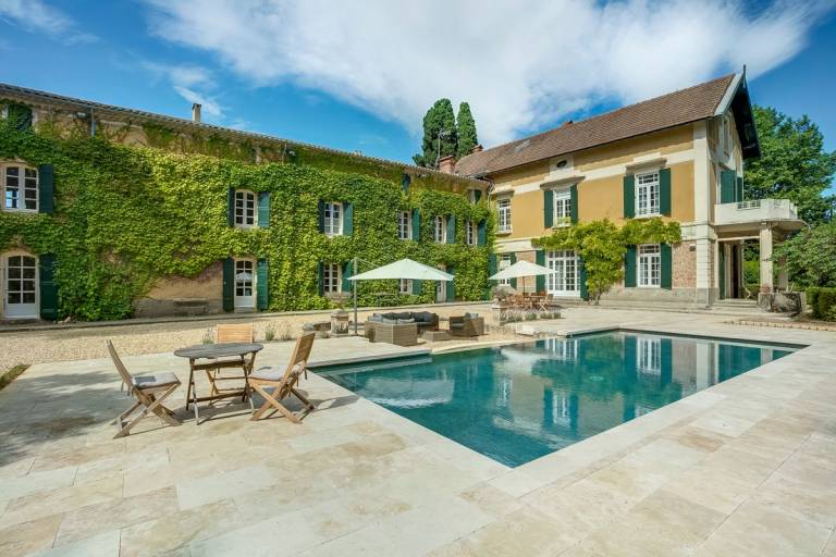 Villa  Pinet