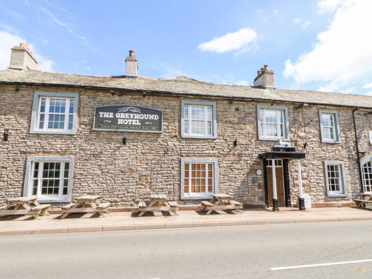 Cottage Shap