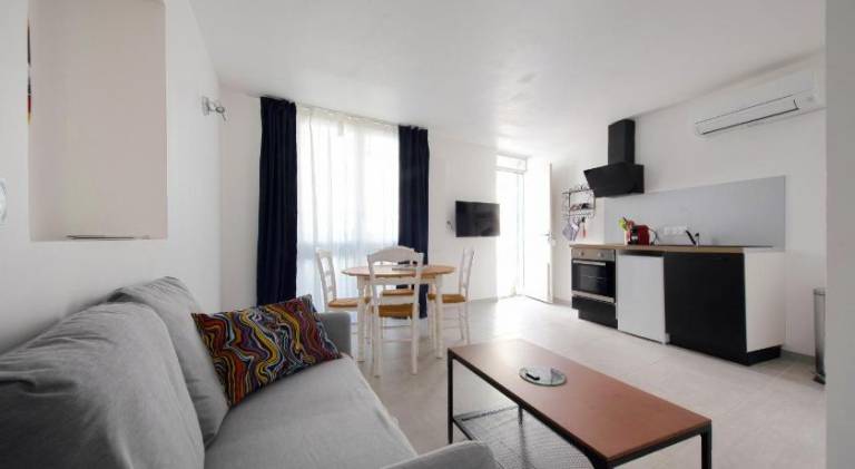 Apartment | Close to Popes' Palace | Pets are welcome in Avignon