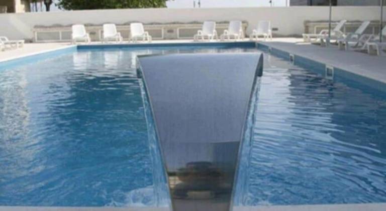 Holiday apartment with pool — photo 2