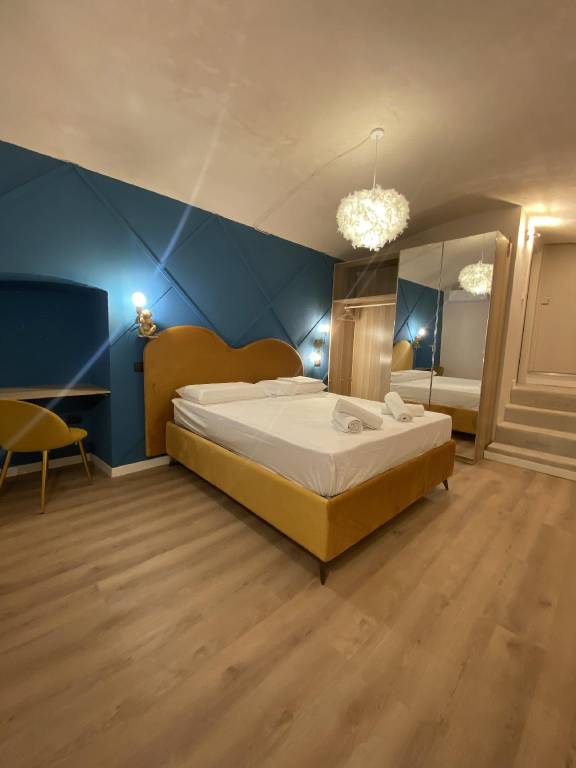 Apartment for 5 persons in Bari