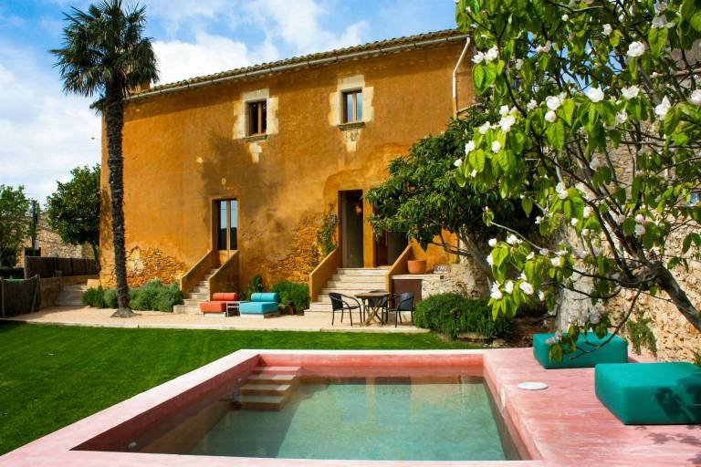 Child-friendly apartment with grill, pool & terrace | Pet-friendly in Begur