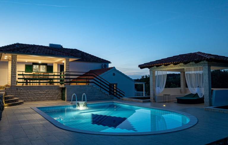 Villa Bradat by Villas Guide