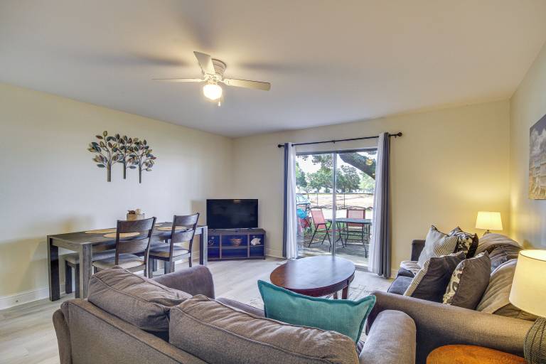 Condo  Biloxi