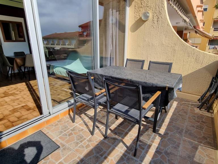 Argelès-sur-Mer: T3 Mezzanine, 6 pers, piscine, parking privé, animaux OK — photo 3