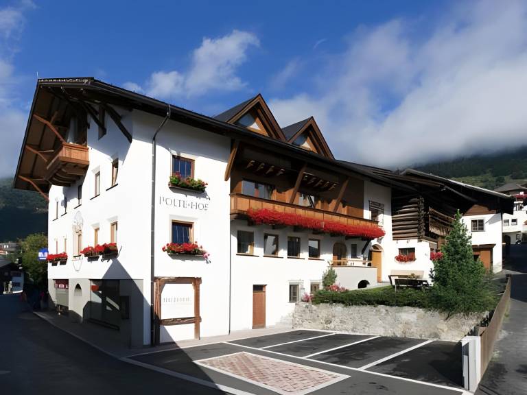 Farm with sauna & yard | Ski nearby | Pets allowed in Serfaus