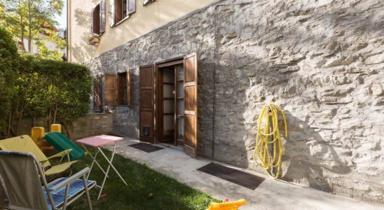 Rental apartment with 2 rooms for 5 persons — photo 4