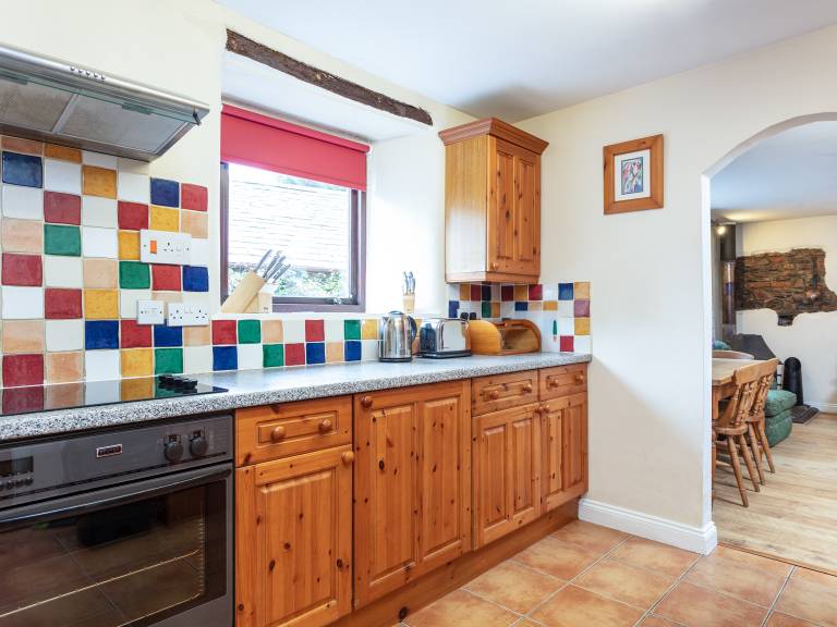 Child-friendly cottage with sauna, grill & garden | River view | Pet-friendly — photo 4