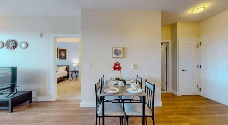 Rental apartment | Suitable for remote work | Pets are welcome in Fairfield, CT