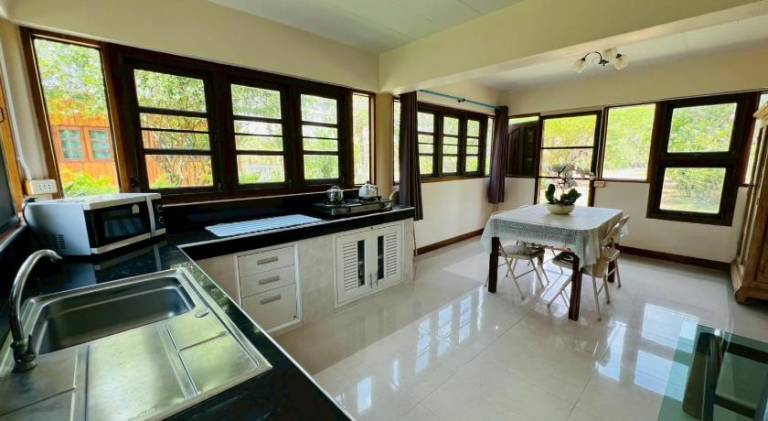 Wonderful house with terrace & garden | Pets are welcome — photo 4
