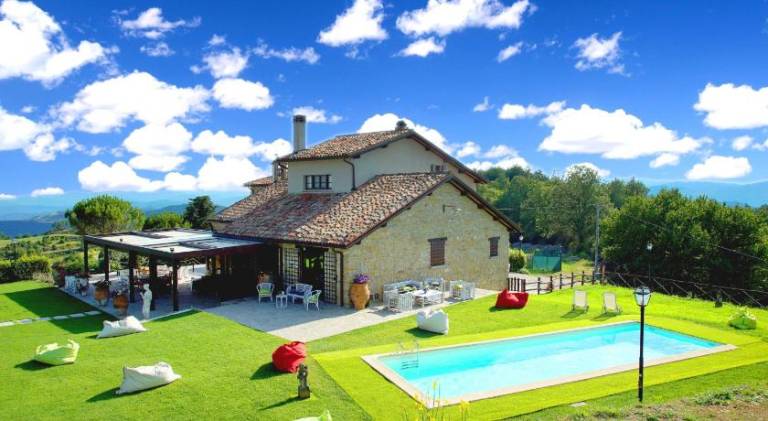 House with pool in Città di Castello