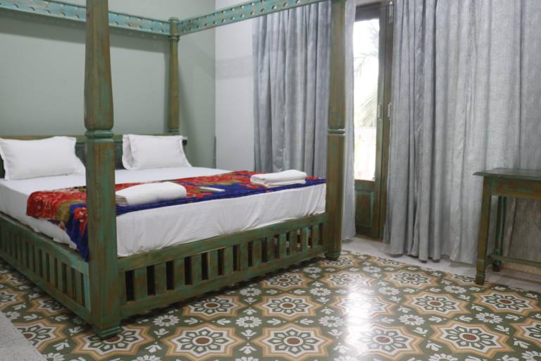 Pleasant serviced apartment with yard & terrace | Pets allowed — photo 2
