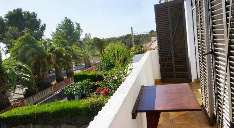 Fully equipped villa with grill, pool & patio | Beach nearby | Pets are welcome — photo 4