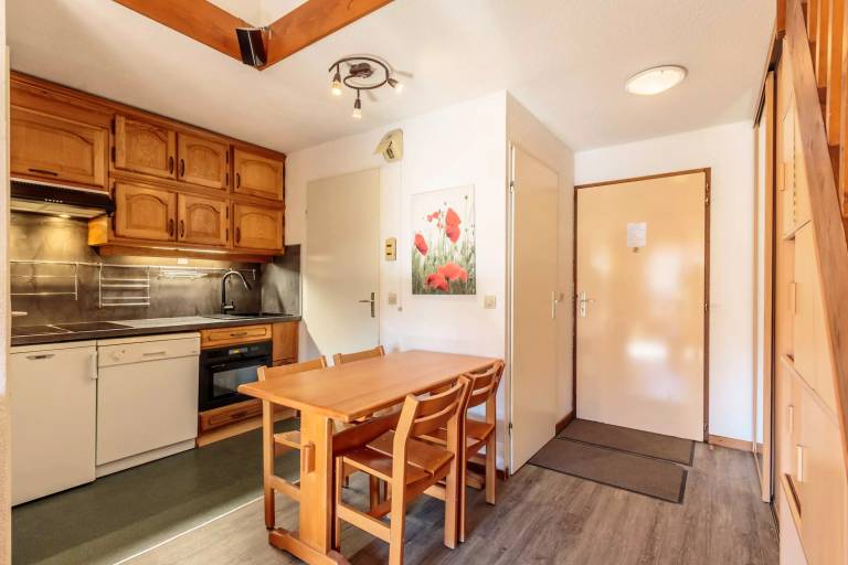 Holiday apartment with 2 rooms for 6 persons — photo 5