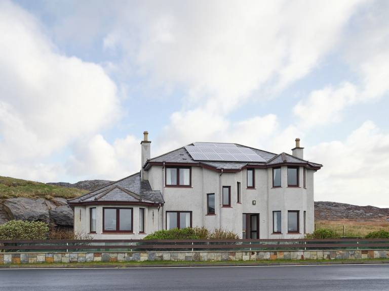 Cottage Lochboisdale