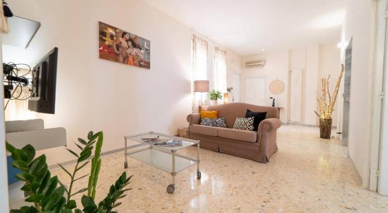 Apartment with 2 rooms for 5 persons in Polignano a Mare