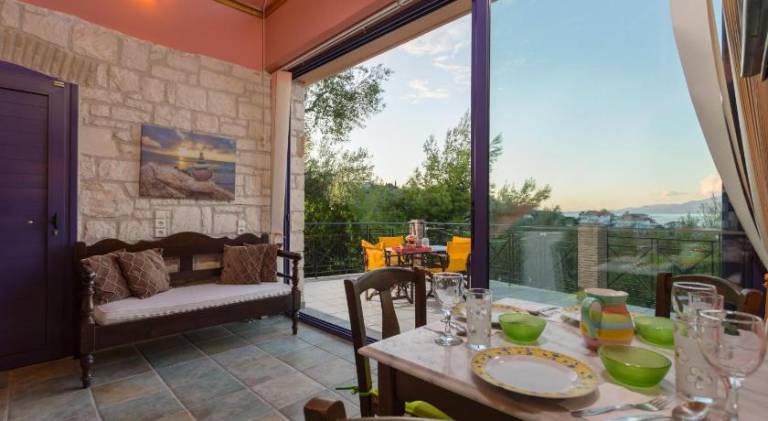 Villa with 2 rooms for 4 persons — photo 4
