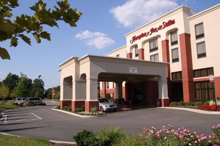 Hampton Inn & Suites Richmond/Virginia Center in Glen Allen, VA