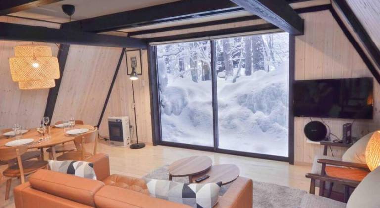 Chalet with 2 rooms for 4 persons — photo 4