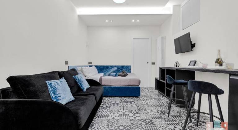 Rental apartment with 1 room for 3 persons in Segrate