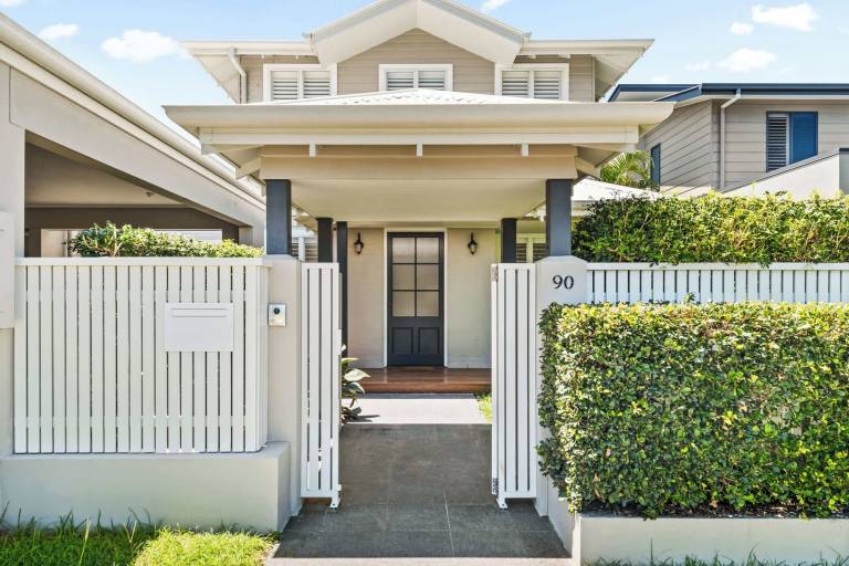 House  Burleigh Heads