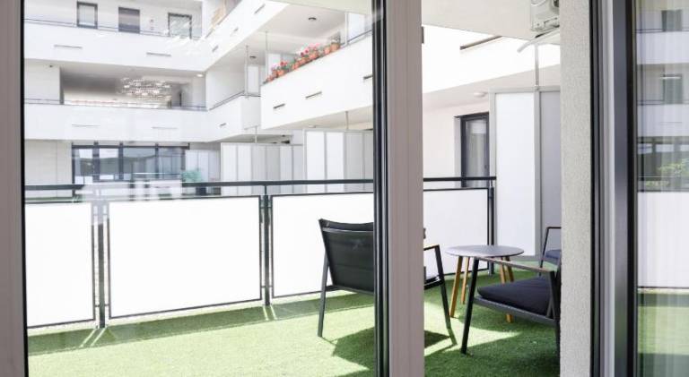 Fully equipped wonderful apartment with patio & garden | Good for workation | Pets allowed — photo 4