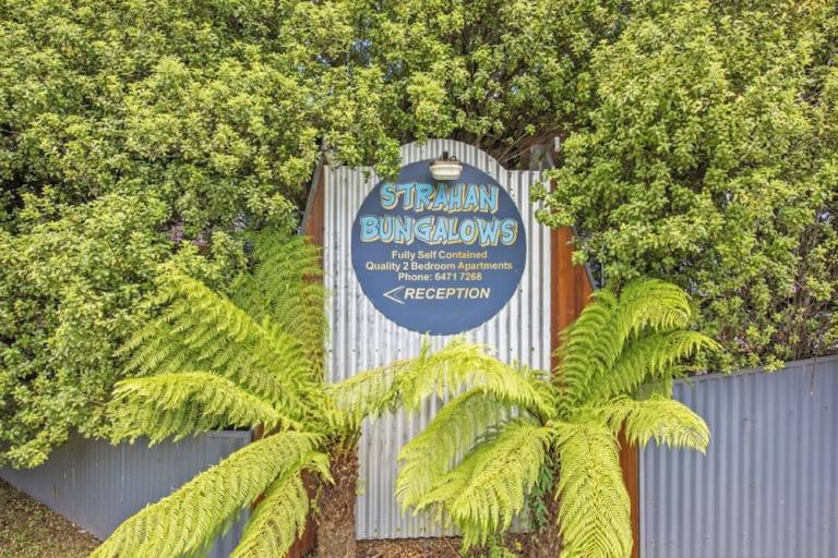Apartment Strahan