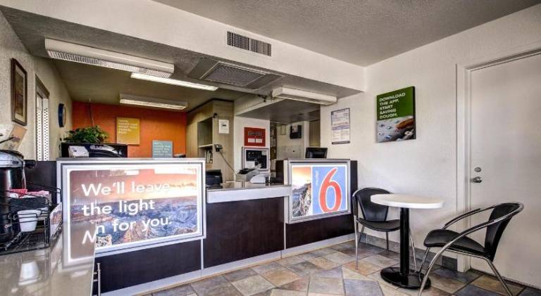 Motel 6 Wells — photo 3