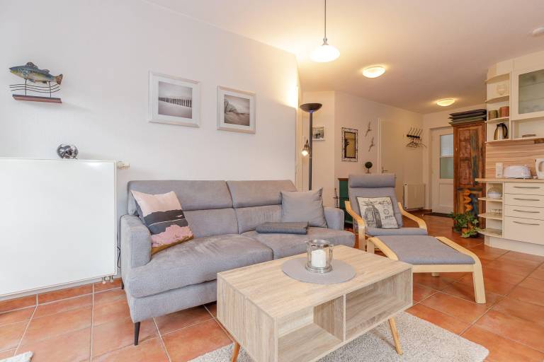 Holiday apartment with terrace in Kuehlungsborn