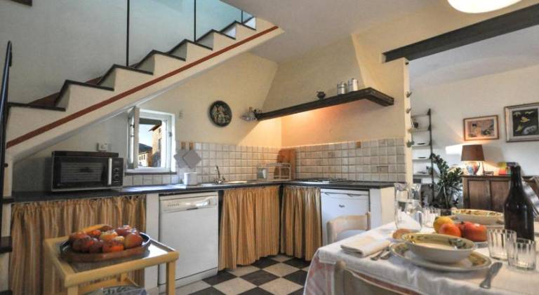 House with 2 rooms for 6 persons — photo 3