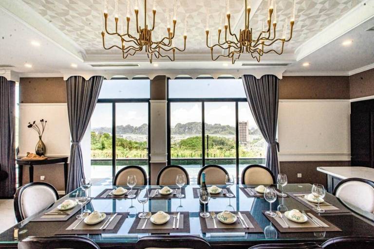 Pleasant villa with BBQ, jacuzzi & pool | Water view | Good for workation | Pets allowed — photo 5