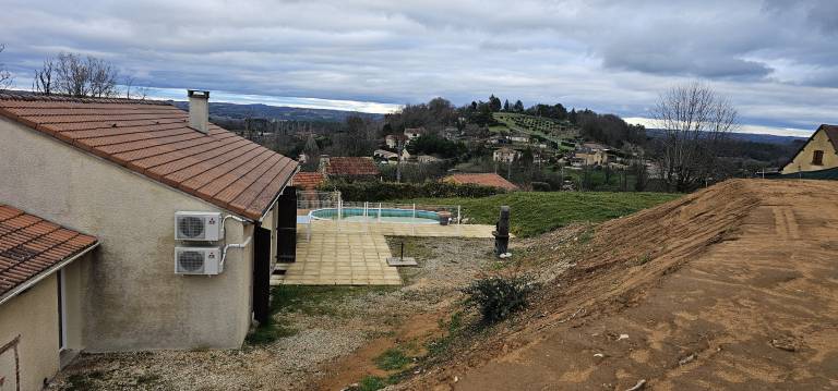 Fully equipped house with garden, private pool & BBQ | Panoramic view | Dogs allowed — photo 4