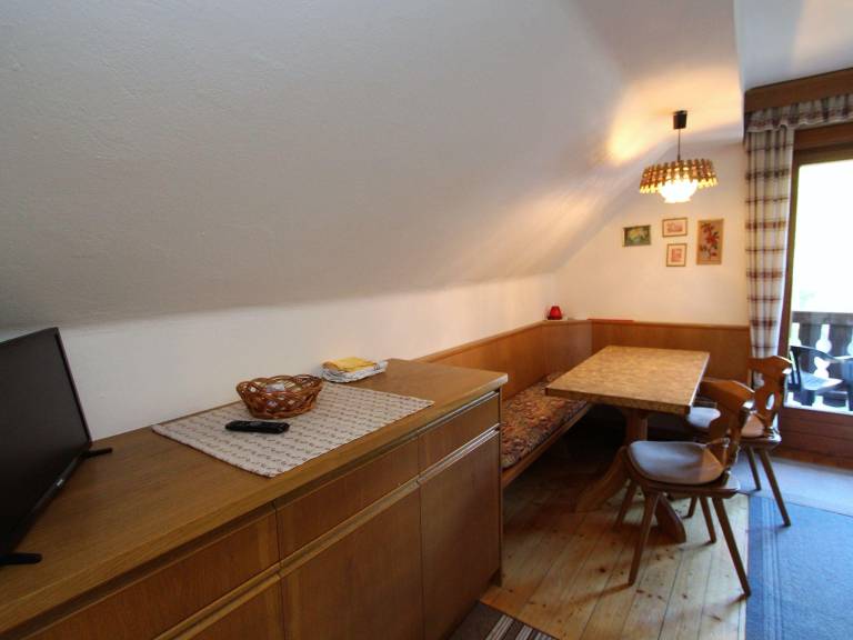 House  Perau
