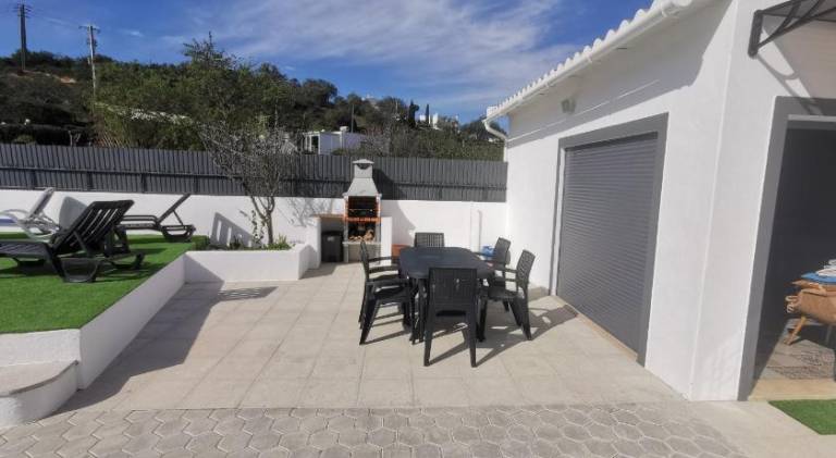 House with patio, private pool & barbecue — photo 4