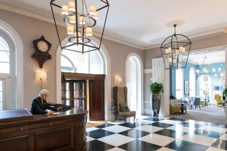Queen's Hotel Cheltenham — photo 2