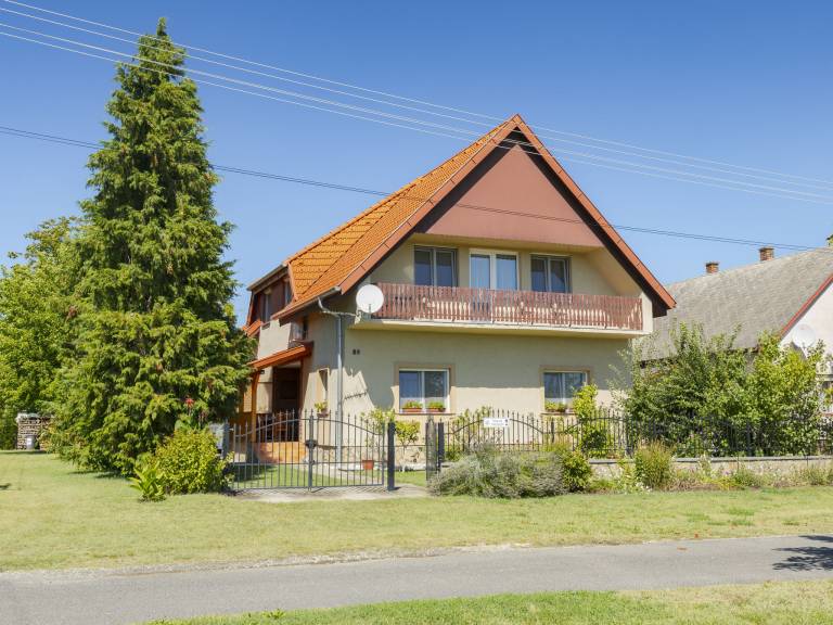 Apartment Balatonmáriafürdő