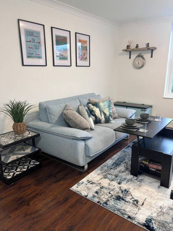 Apartment Leigh-on-Sea