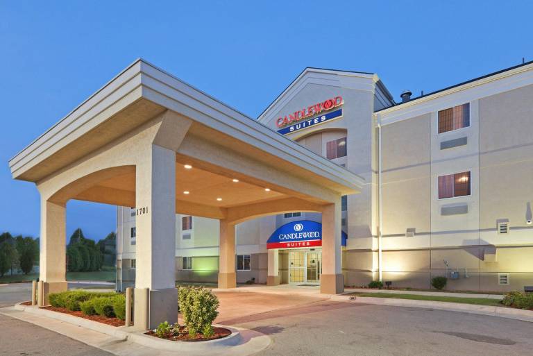 Candlewood Suites Oklahoma City-Moore By IHG — photo 5