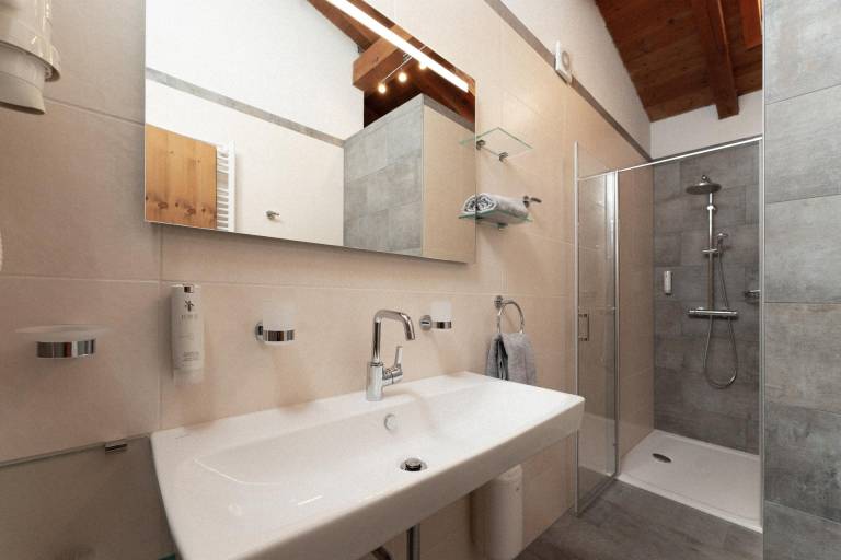 Family-oriented rental apartment with yard | Dogs allowed — photo 2
