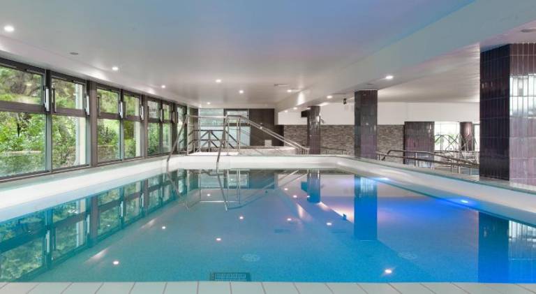 Serviced apartment with pool, sauna & patio — photo 2