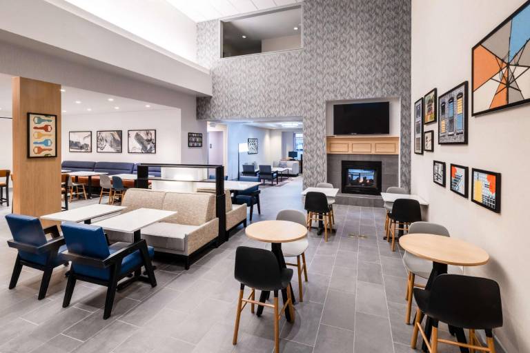 Hyatt House Colorado Springs Airport — photo 4