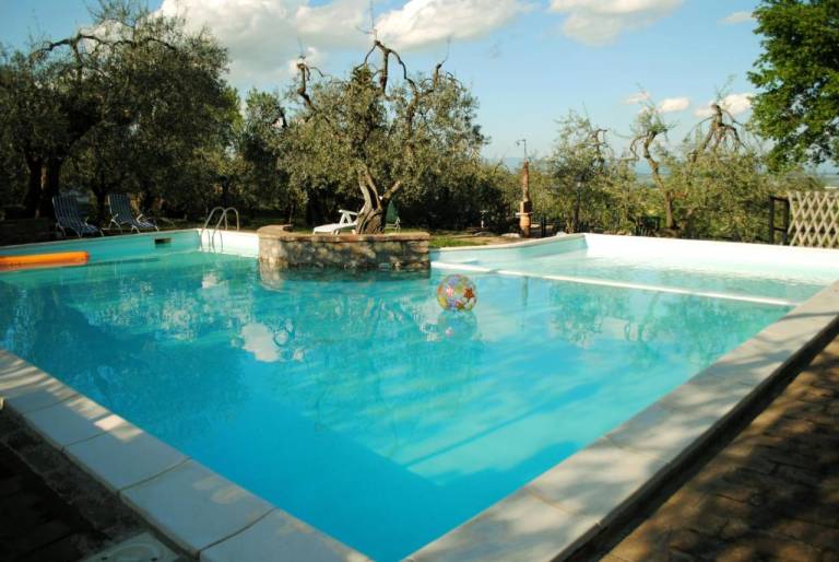 Vacation home with pool, garden & terrace | Panoramic view — photo 2