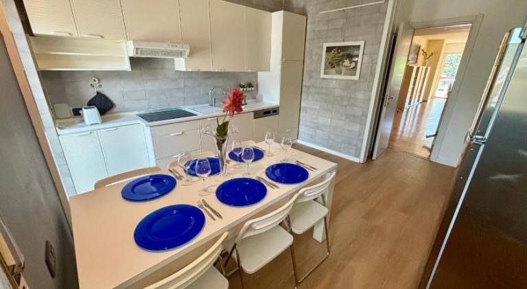Rental apartment with 2 rooms for 5 persons — photo 3