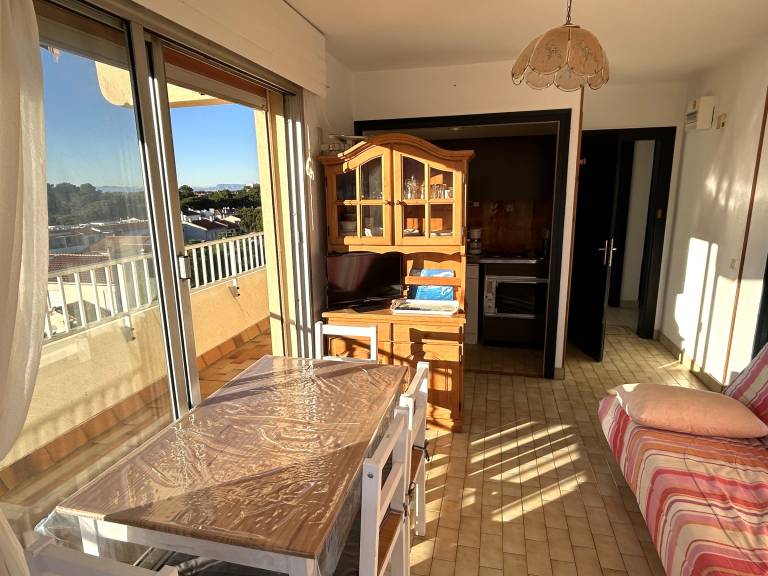Holiday apartment with 1 room for 4 persons — photo 5
