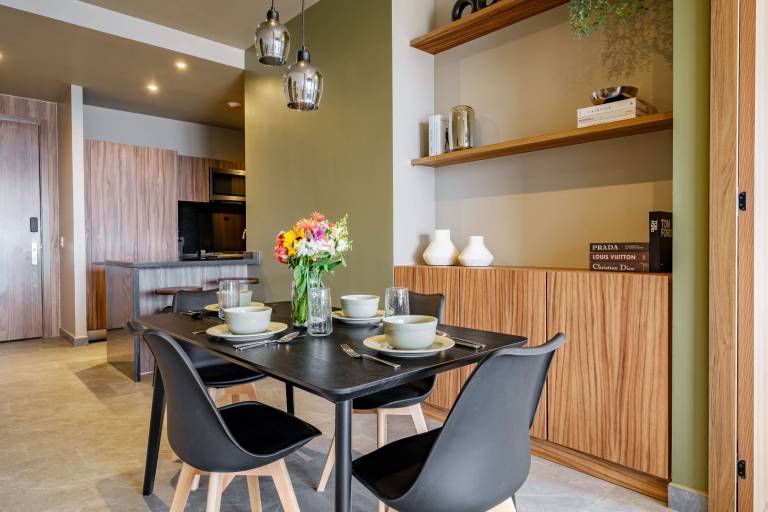 Apartment with pool, sauna & hot tub | Near Paseo de la Reforma | Suitable for remote work — photo 5