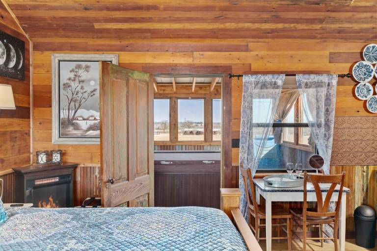 Children-friendly cabin with patio & private pool | Dogs allowed — photo 5