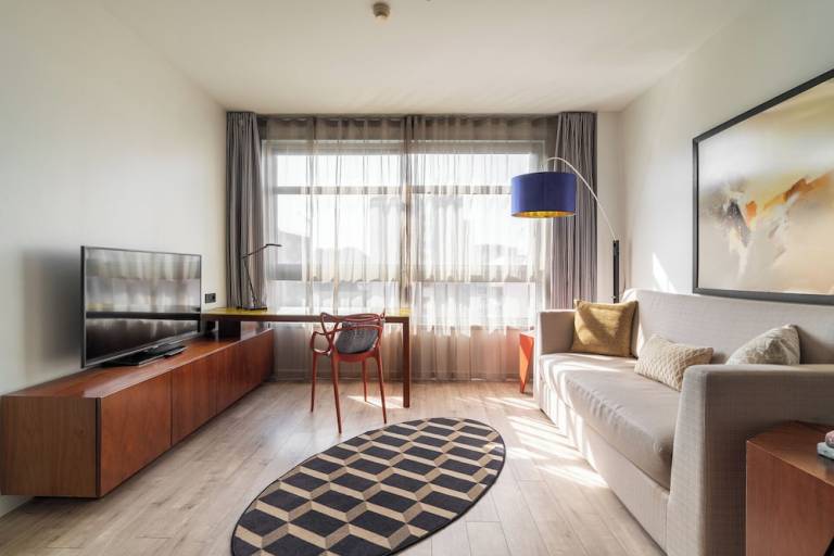 Aparthotel El Besòs i el Maresme