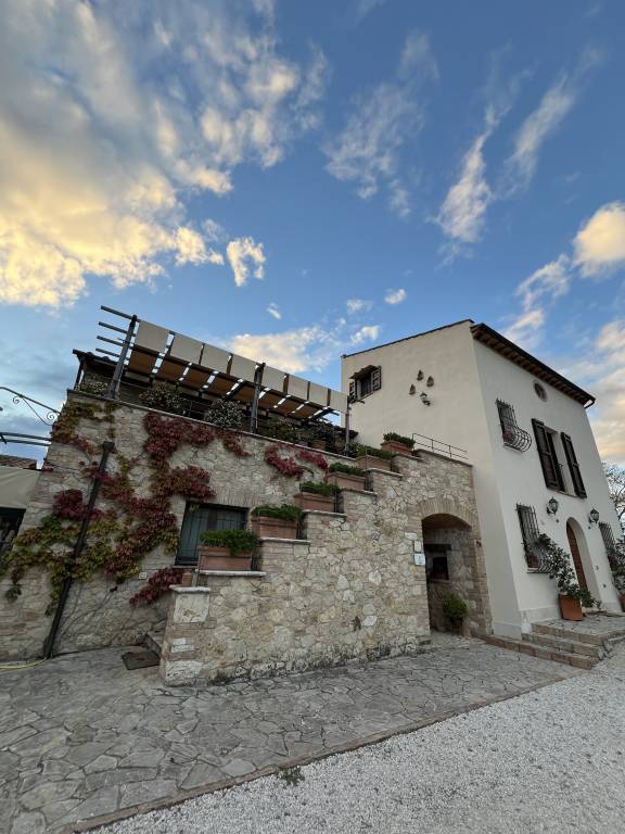 Bauernhof in Lugnano in Teverina f&uuml;r max. 8 Personen