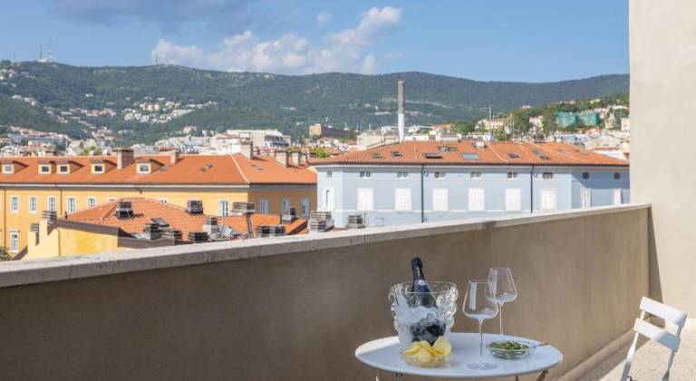 Rental apartment with terrace — photo 5